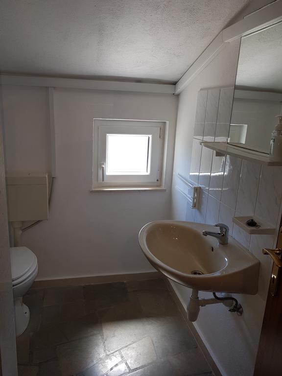Apartments Plazibat Skrip Екстер'єр фото